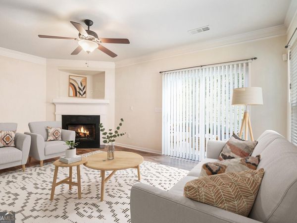 818 Arbor Gate Lane, Lawrenceville, GA 30044