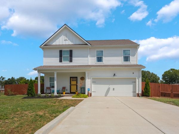 723 Larry Cir , Mount Pleasant, TN 38474