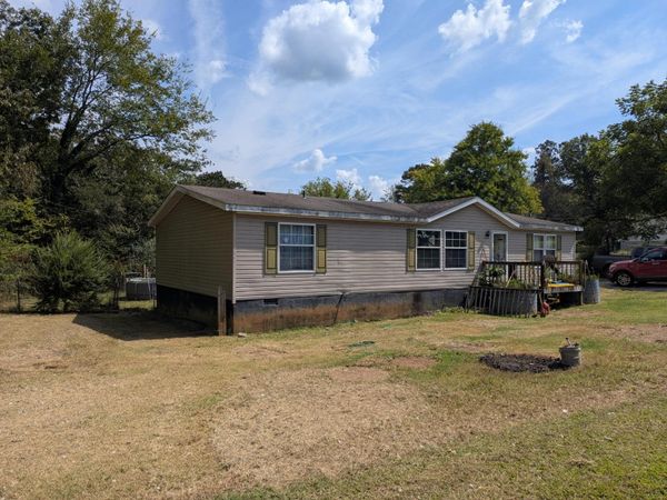 313 Burton Road , Sweetwater, TN 37874
