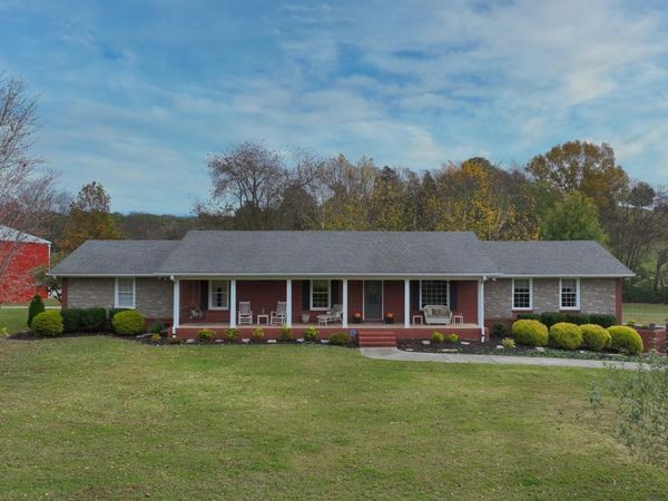 1935 Liberty Ln , Gallatin, TN 37066
