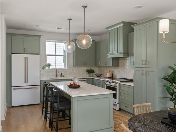 3332 Conviser Dr , Nashville, TN 37207