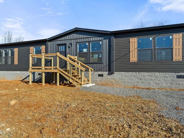 8000 Snapps Ferry Road, Chuckey, TN 37641