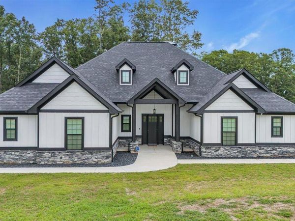 4660 S Pittsburg Mountain Road, South Pittsburg 37380