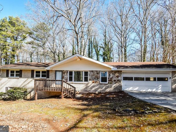 156 King David Drive SW, Lilburn, GA 30047