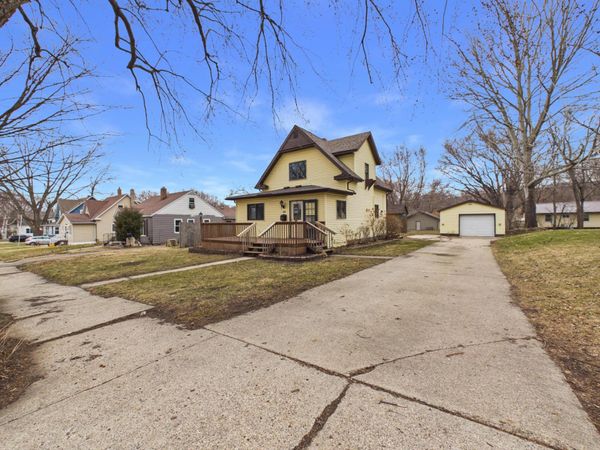 421 1st Avenue NE, Glenwood, MN 56334