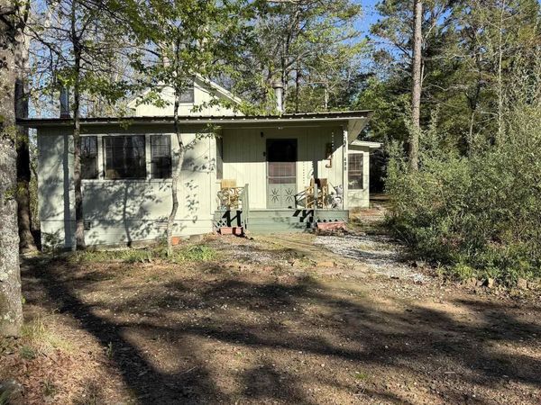 490 Otis Rd , Clinton, AR 72031