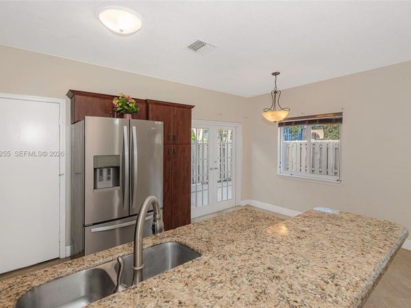 9481 Stanley Ln , Unit 9481, Tamarac, FL 33321