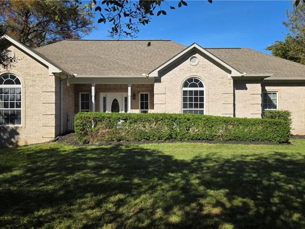 1284 Winrock Drive , Morrilton, AR 72110