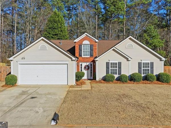 6214 Treeridge Drive, Acworth, GA 30101