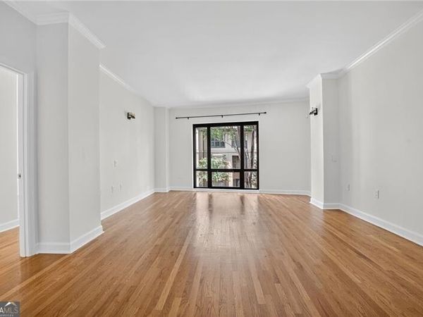 3475 Oak Valley Road NE, Unit 250, Atlanta, GA 30326