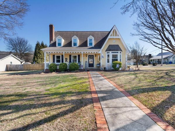 135 Hunters Run Circle NW, Cleveland, TN 37312