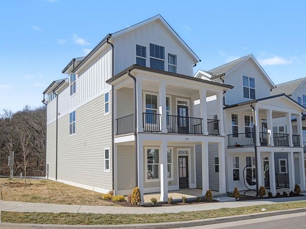 133 Stella Dr , Nashville, TN 37209