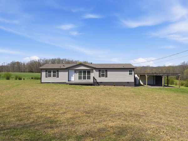 480 Sam Cunningham Rd , Charlotte, TN 37036