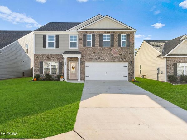 1063 Hampton Place Circle, Loudon, TN 37774