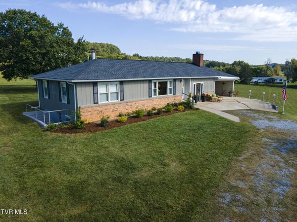 8315 Old Stage Road, Chuckey, TN 37641