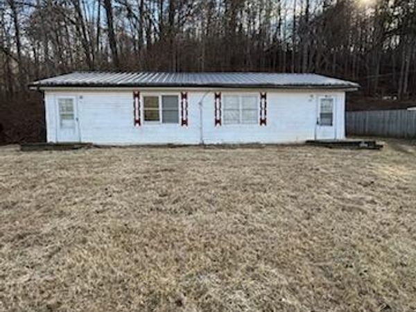 371 Jenkins Hollow Road, Elizabethton, TN 37643