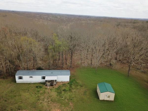 626 Old Highway 48 , Centerville, TN 37033