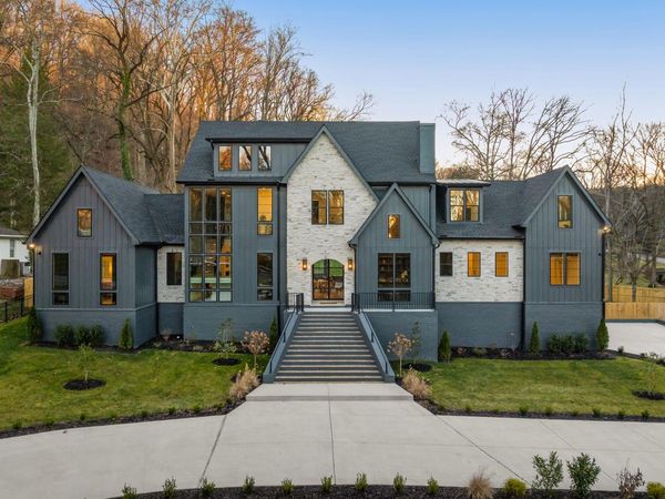 6529 Rolling Fork Dr , Nashville, TN 37205