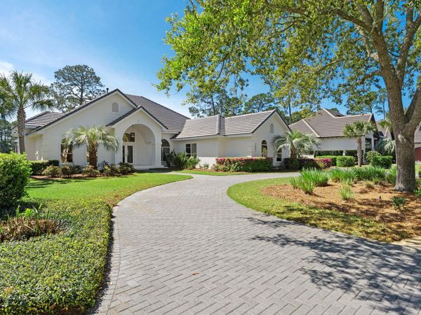 1541 Baytowne Avenue, Miramar Beach, FL 32550