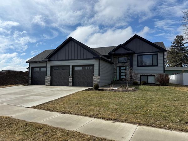 1503 14th Avenue NE, Kasson, MN 55944