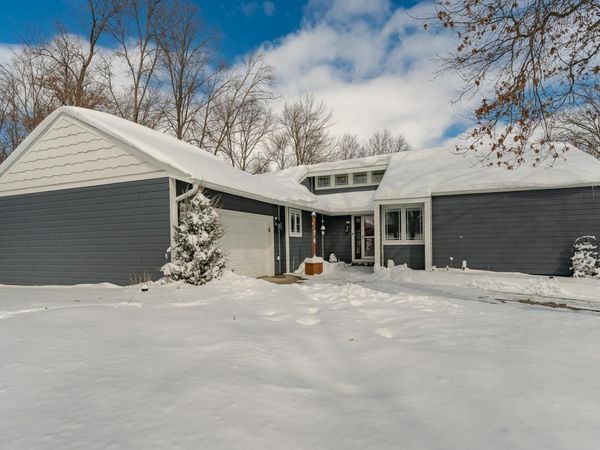 816 Hickory Lane , Mantorville, MN 55955