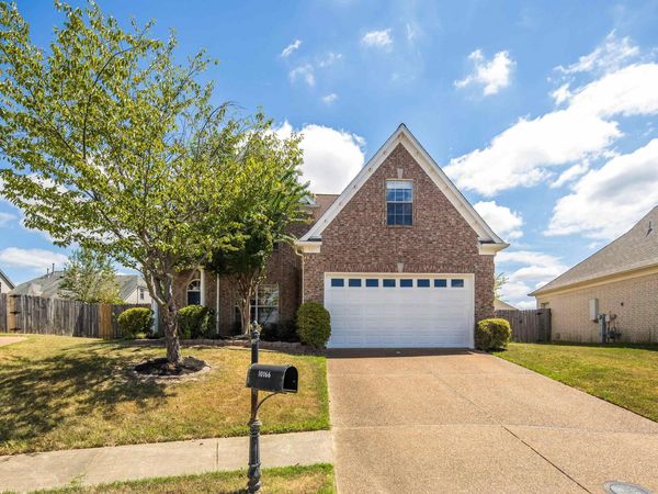 10166 LYNHAM DR, Cordova, TN 38016