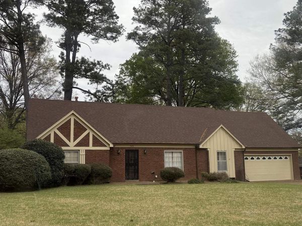 7674 APPLE VALLEY RD, Germantown, TN 38138