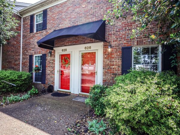 626 Calhoun St , Shelbyville, TN 37160