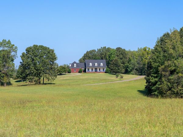 599 Dt Vise Loop , Parsons, TN 38363