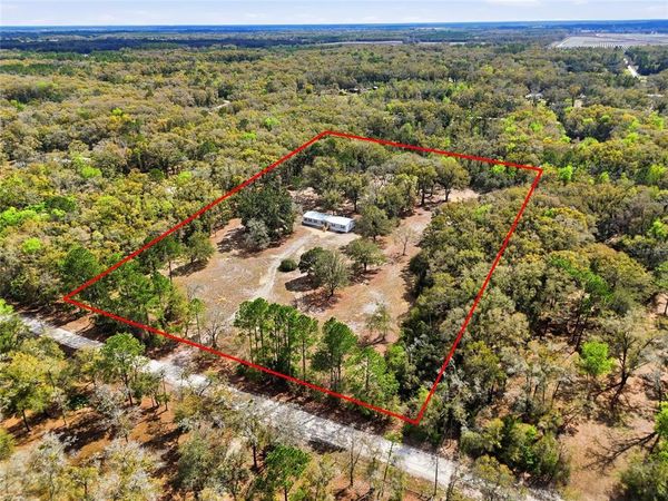 8469 SE 71ST STREET , NEWBERRY, FL 32669