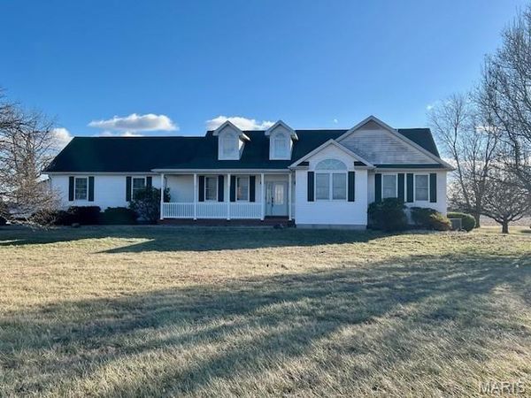 404 Bluebird Lane , Jerseyville, IL 62052