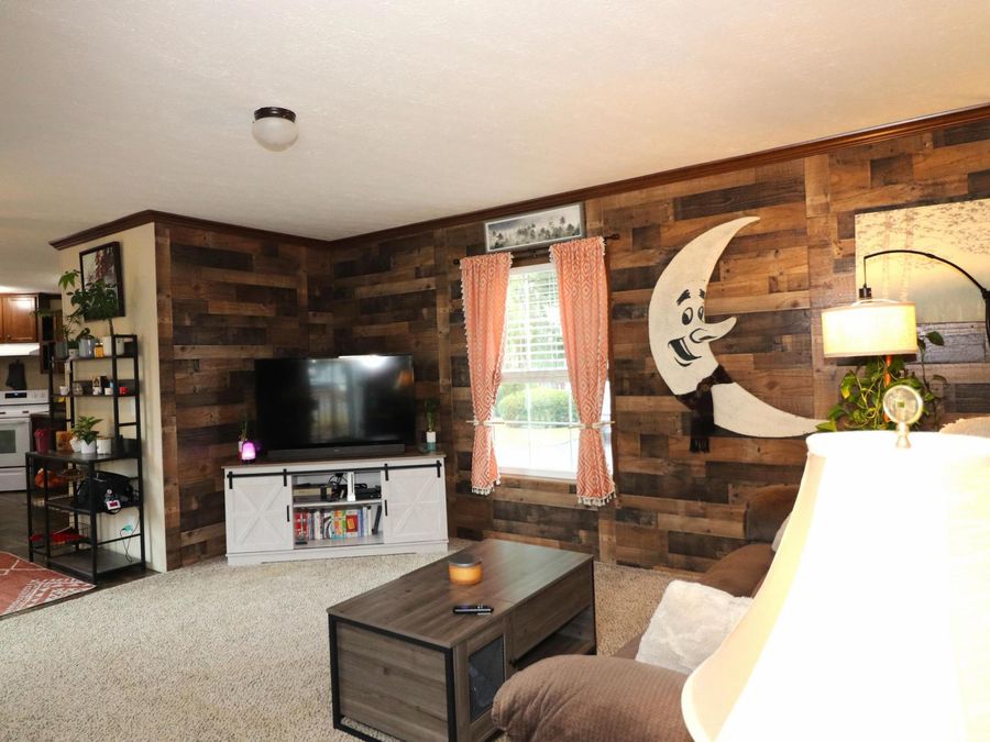 248 Thorn Locust Lane, London, OH 43140 Photo 1