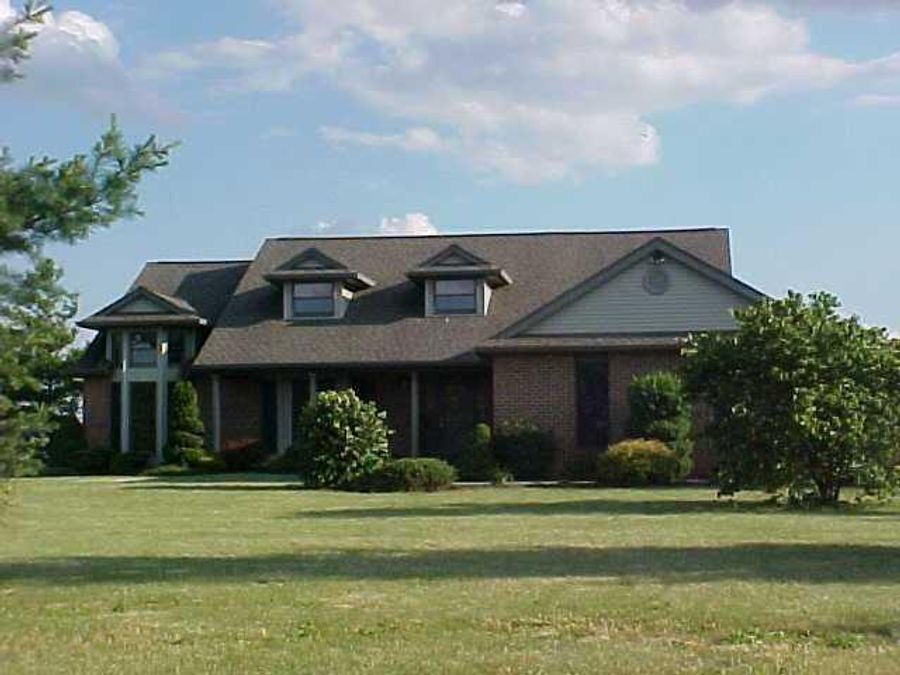 26743 Morris Salem Road , Circleville, OH 43113 Photo 1