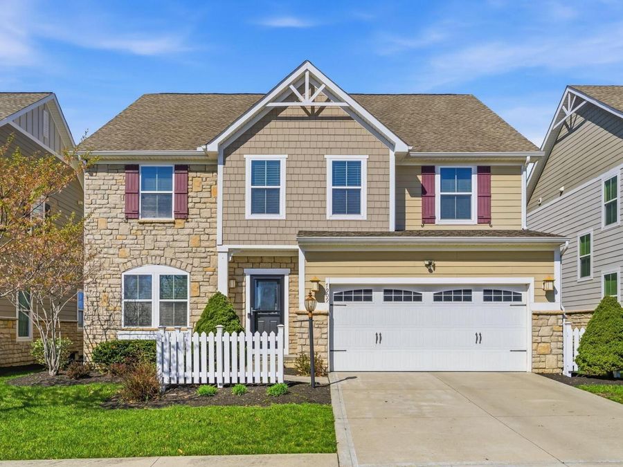 7909 Melrue Court , Unit 21, Dublin, OH 43016 Photo 1