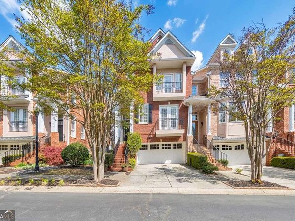 1043 Emory Parc Place, Decatur, GA 30033