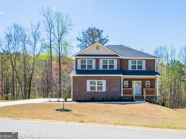 229 Carsons Walk, Macon, GA 31216