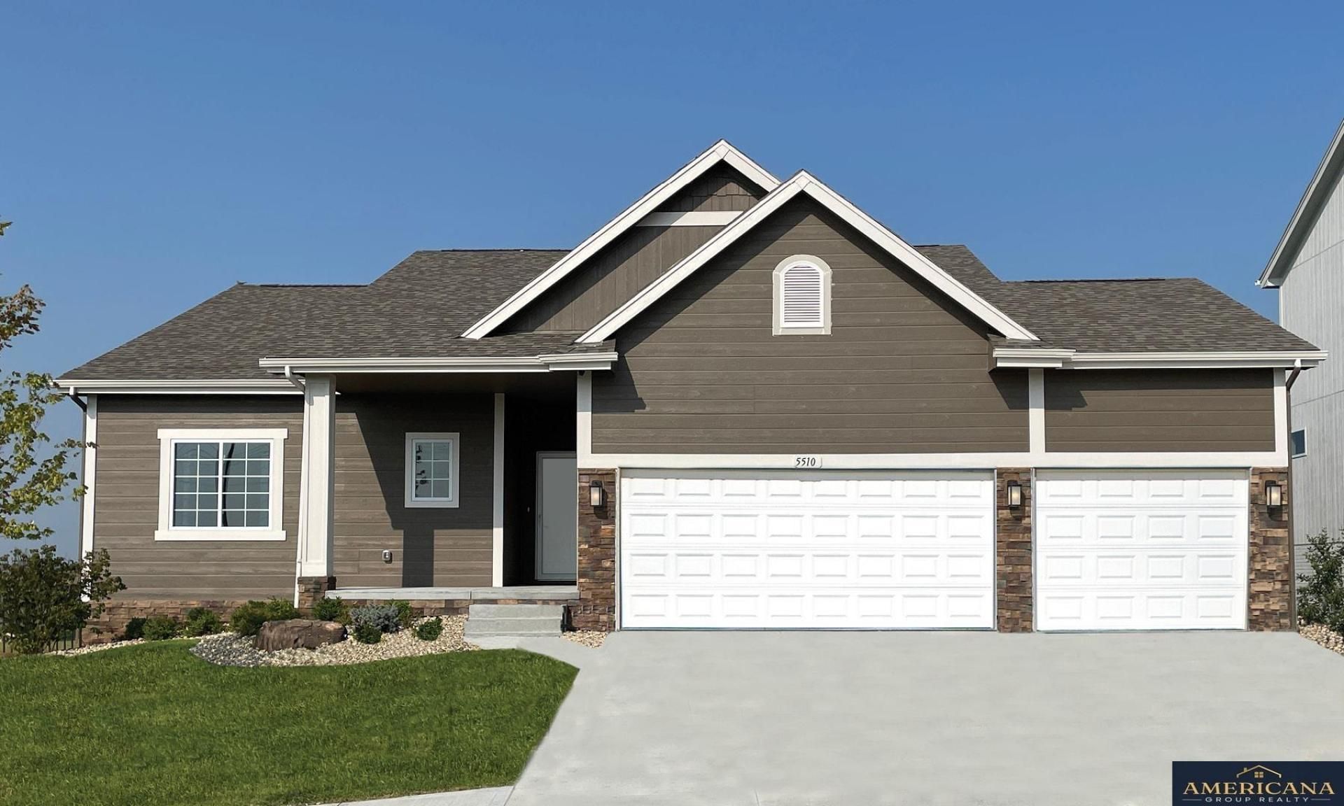 8623 S 178 Street , Omaha, NE 68136