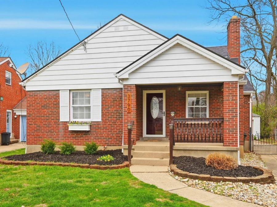 3790 N Broadlawn Circle, Silverton, OH 45236 Photo 1