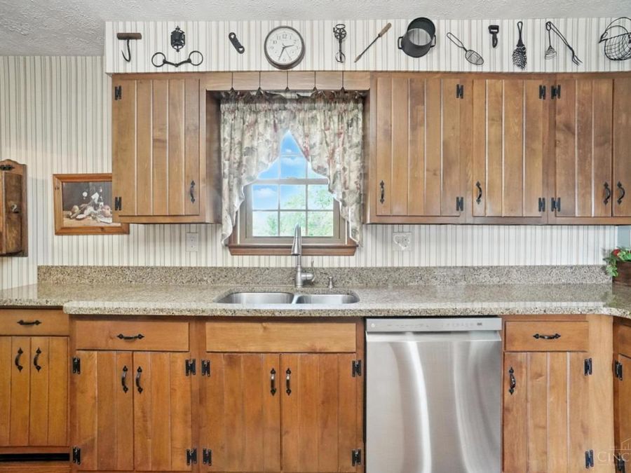 2688 Spring Street, Bethel, OH 45106 Photo 17