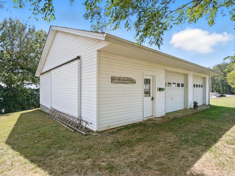 2688 Spring Street, Bethel, OH 45106 Photo 41