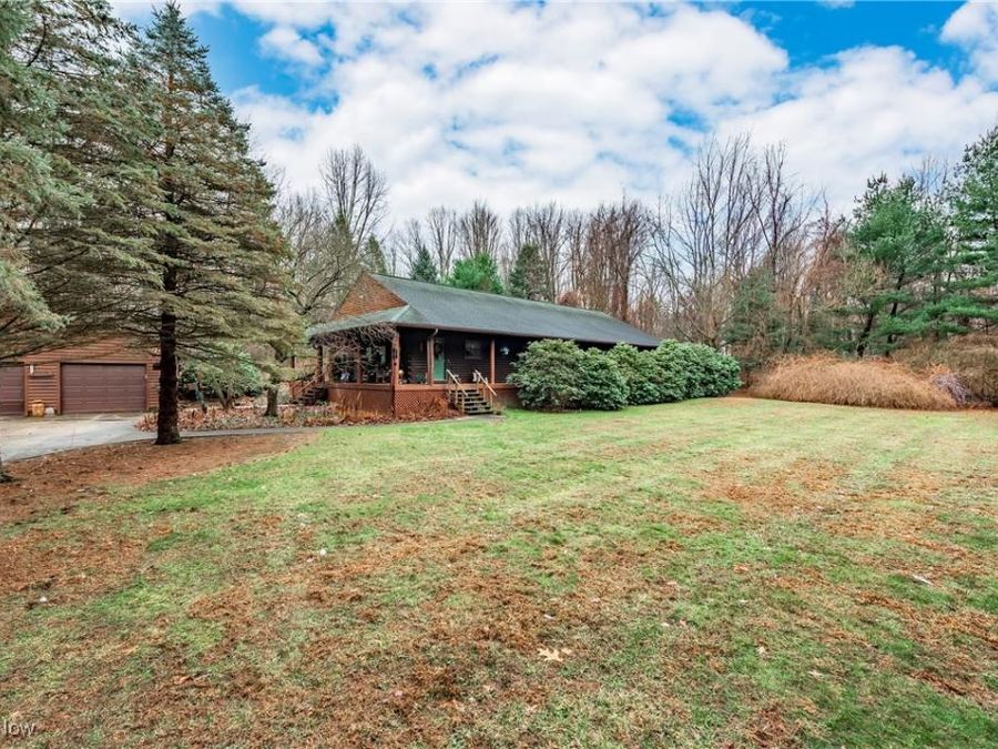 49215 Whittlesey Road , Amherst, OH 44001 Photo 1