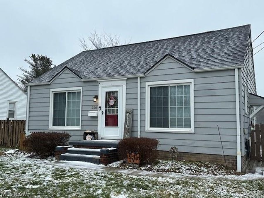 226 Liberty Street E, East Canton, OH 44730 Photo 1