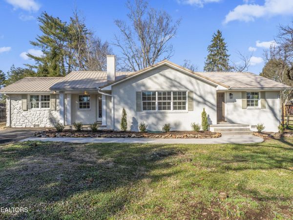 2913 Old Niles Ferry Rd , Maryville, TN 37803