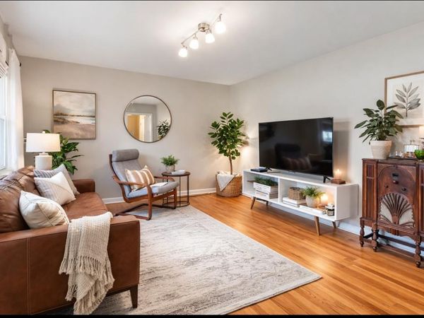 327 Dinwiddie Dr , Madison, TN 37115