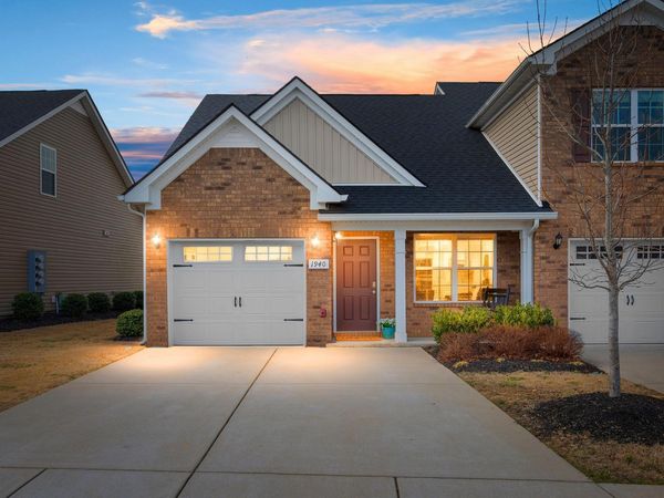 1940 Alysheba Run , Murfreesboro, TN 37128