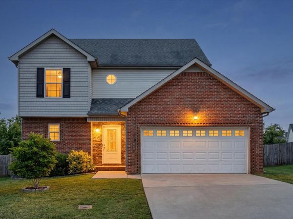 1000 Dwight Eisenhower Way , Clarksville, TN 37042