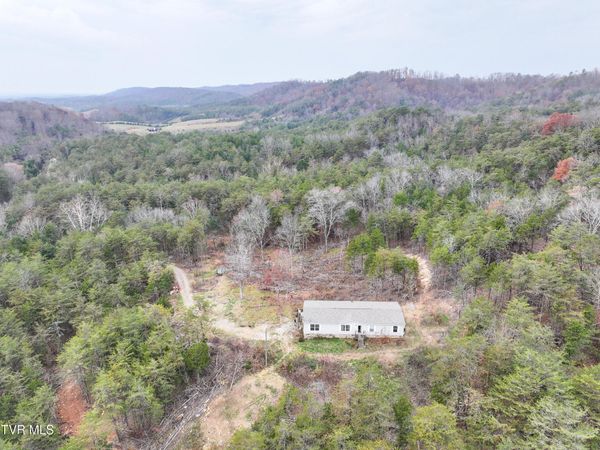 750 Tom White Hollow Road Road, Mohawk, TN 37810