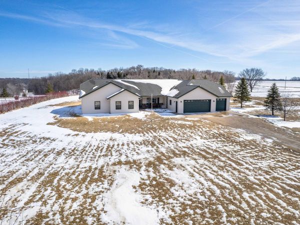 26922 Grand View Road , Elbow Lake, MN 56531