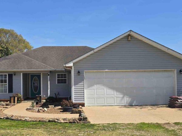 1005 Norris , Batesville, AR 72501