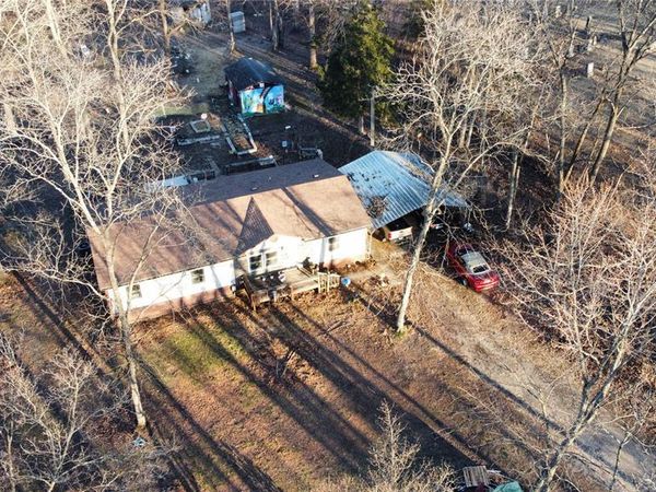 1920 State Road Ee , Montgomery City, MO 63361